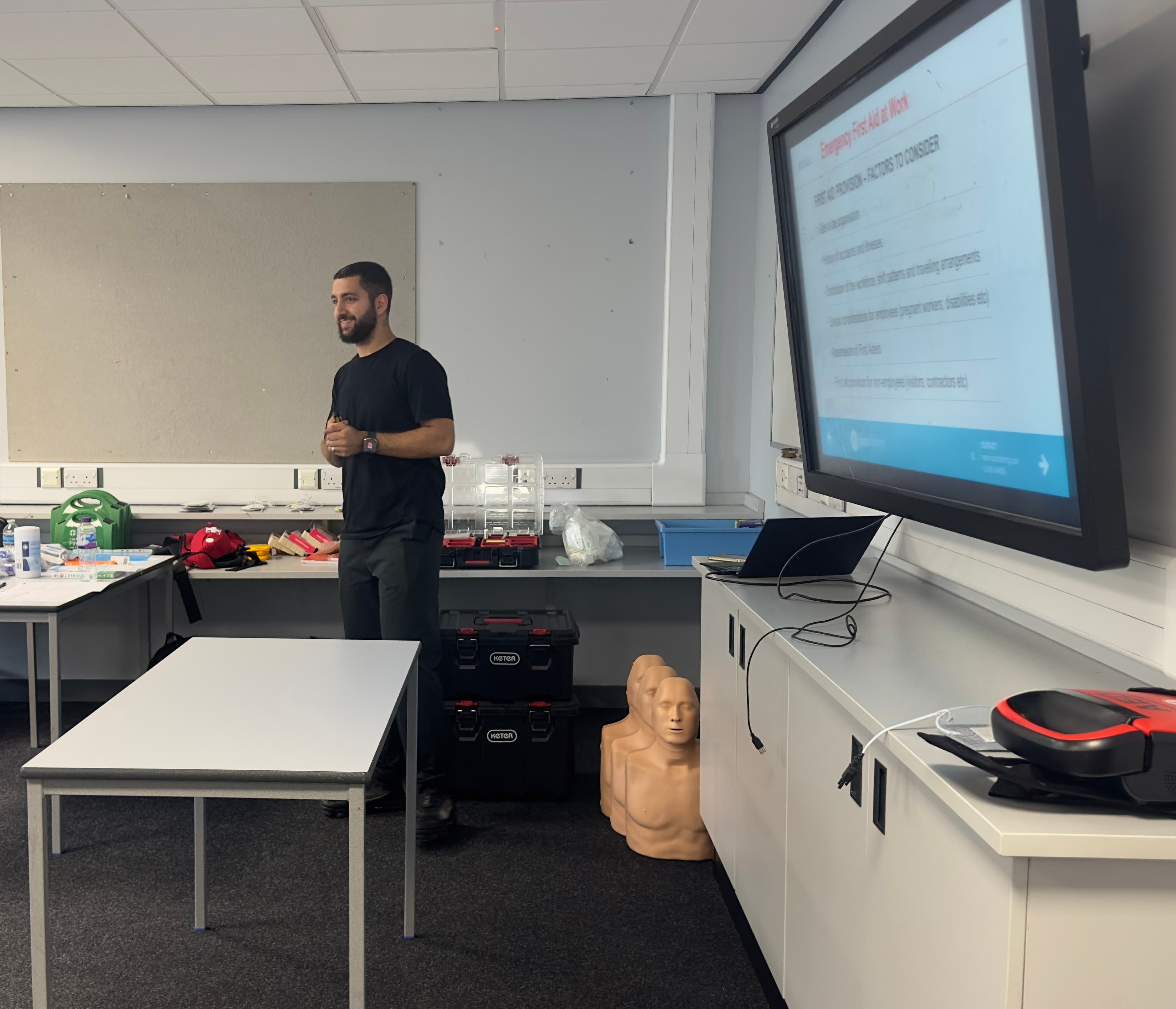 The Safety Savvy instructor delivering Emergency First Aid at Work training in a classroom setting